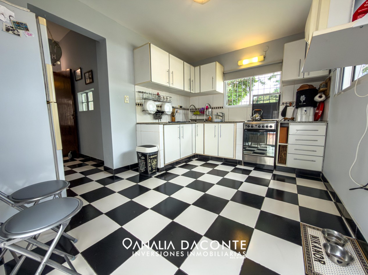 Chalet 4 amb en esquina en Los Pinares