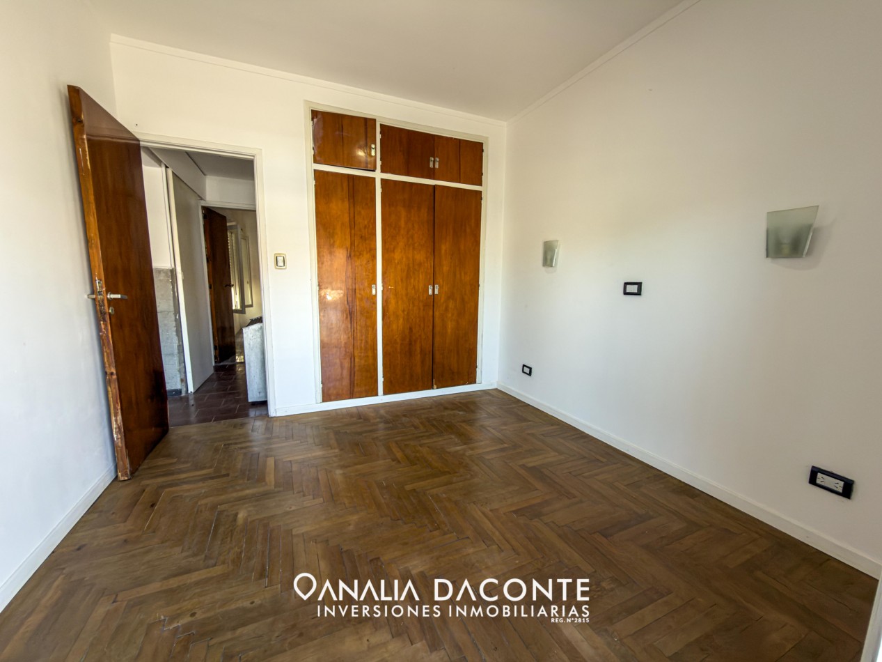 DEPTO 3 AMB CON BALCON A LA CALLE , SIN EXPENSAS! 