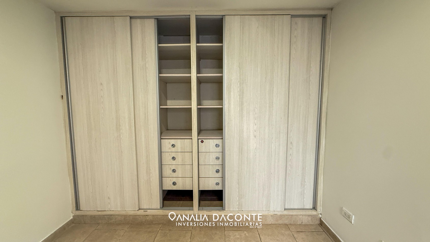 Alquilado!! PH 2 amb con garage y patio. Sin expensas