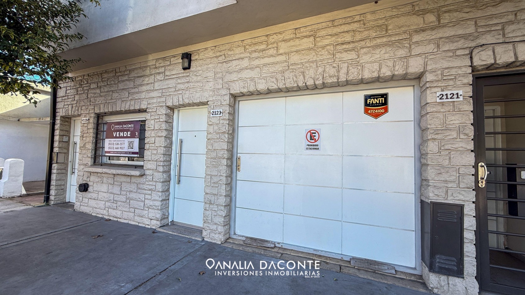 Alquilado!! PH 2 amb con garage y patio. Sin expensas