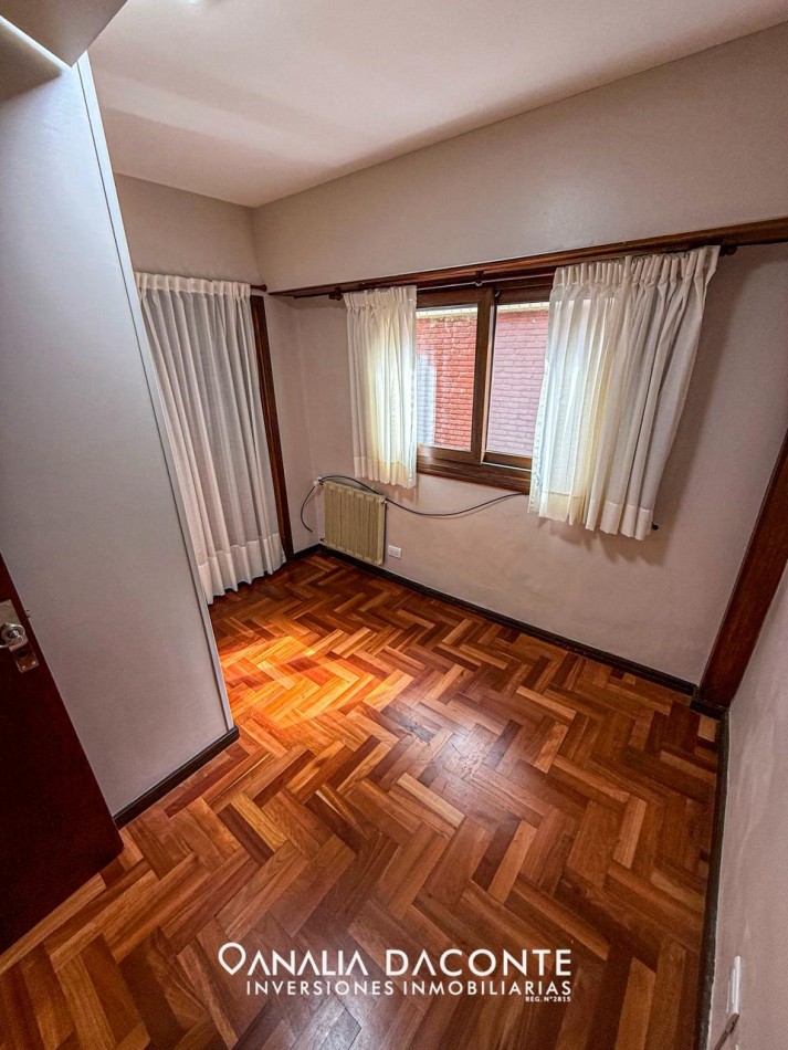 3 amb con cochera y balcon en MARAL 34