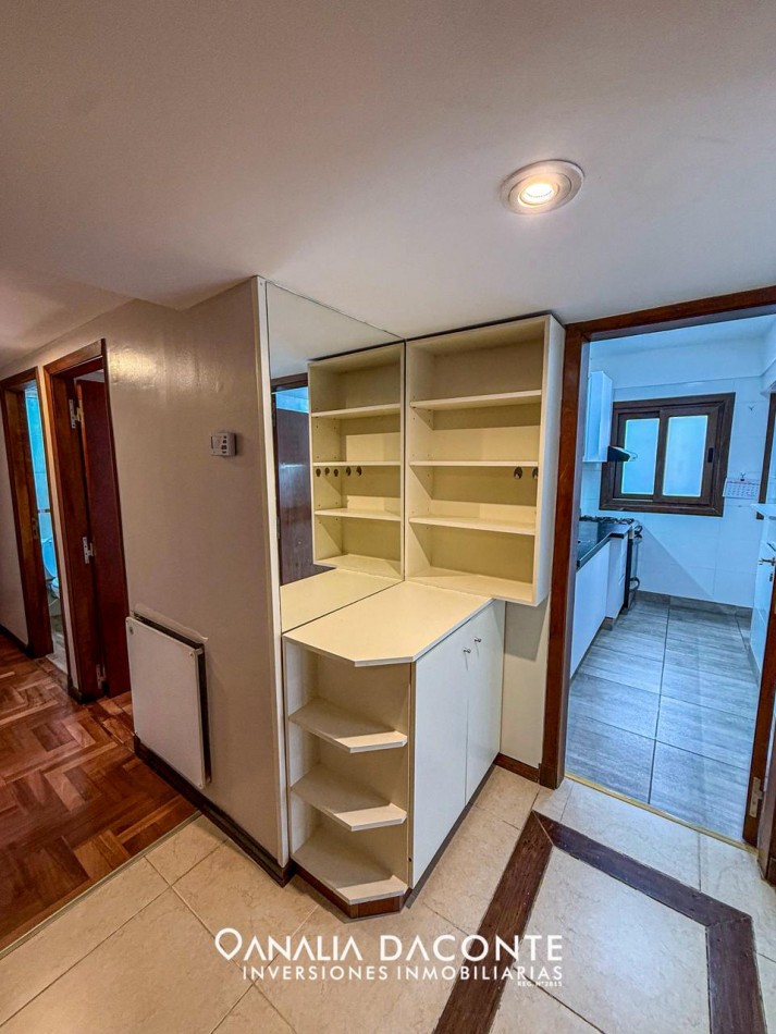 3 amb con cochera y balcon en MARAL 34