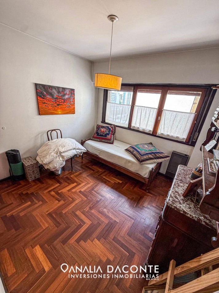 ALQUILADO! 3 amb con balcon y cochera! Independencia y 25 de Mayo