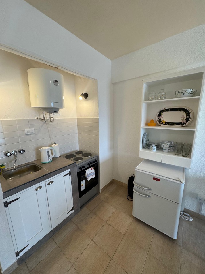 Alquiler 24 meses 1 amb con balcon