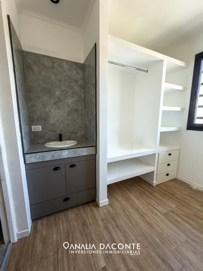 Chalet en ph 3 amb a estrenar con garage y patio. 