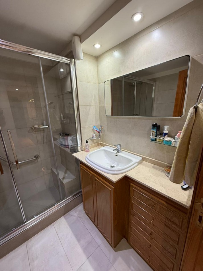 Exclusivo depto 3 amb con cochera doble y baulera