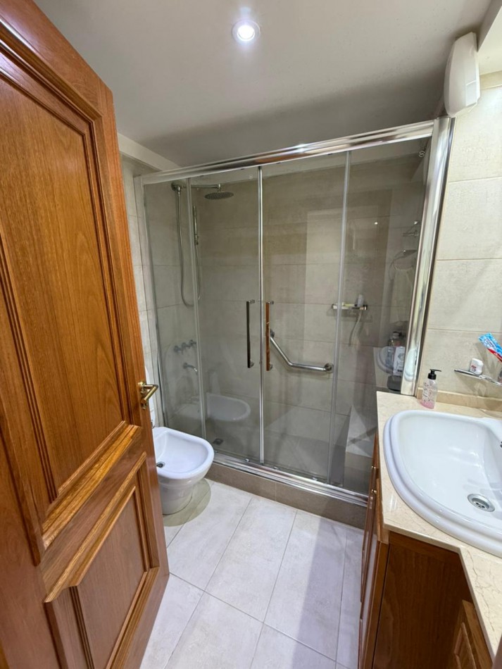 Exclusivo depto 3 amb con cochera doble y baulera