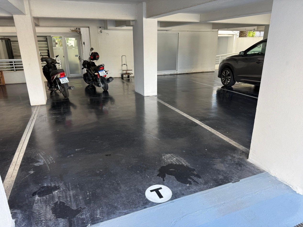 Exclusivo depto 3 amb con cochera doble y baulera