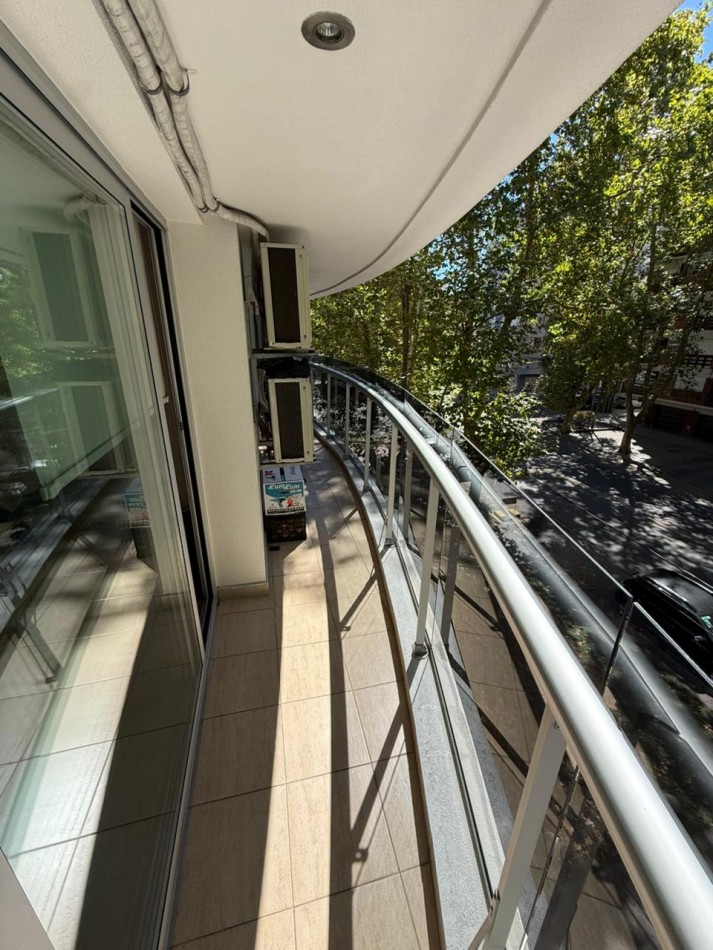 Exclusivo depto 3 amb con cochera doble y baulera