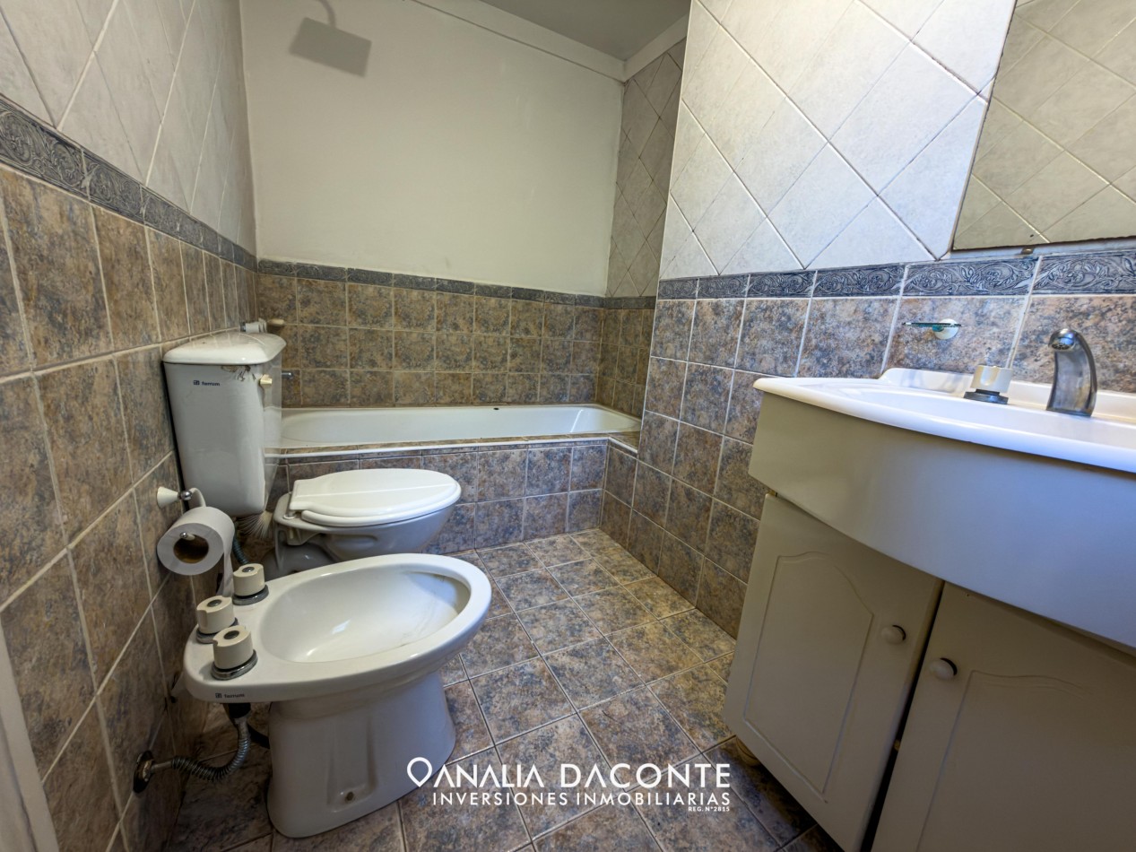 Gran chalet 4 amb con garage y patio LA PERLA