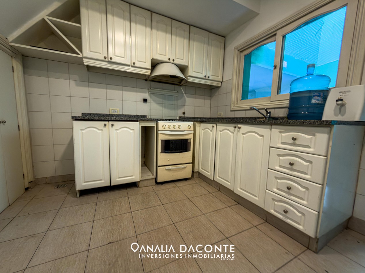 Gran chalet 4 amb con garage y patio LA PERLA