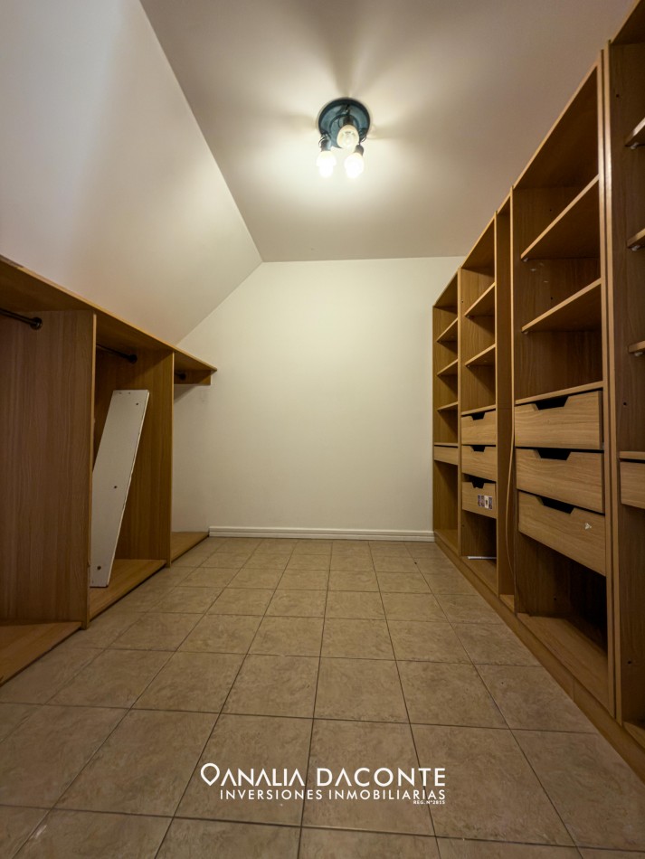 Chalet 5 amb de categoria 