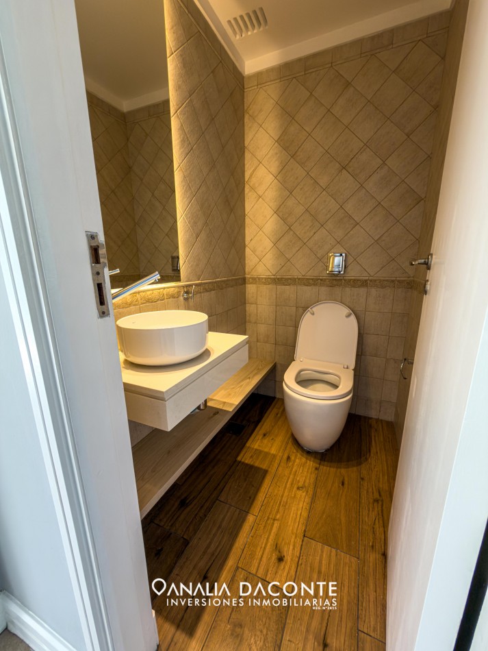 Chalet 5 amb de categoria 