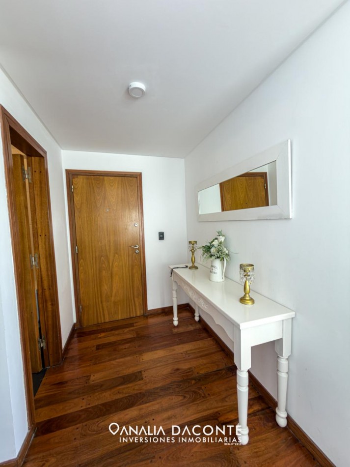 Depto 3 amb frente al mar. Amoblado. Maral 50