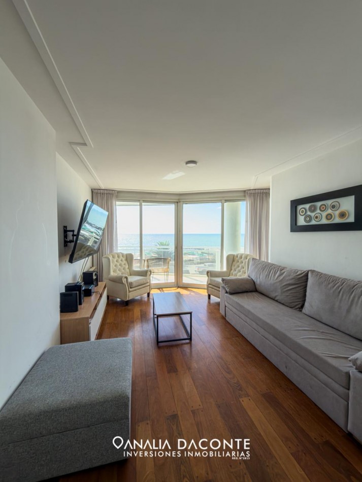 Depto 3 amb frente al mar. Amoblado. Maral 50