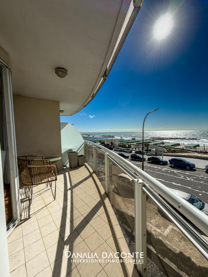 Depto 3 amb frente al mar. Amoblado. Maral 50