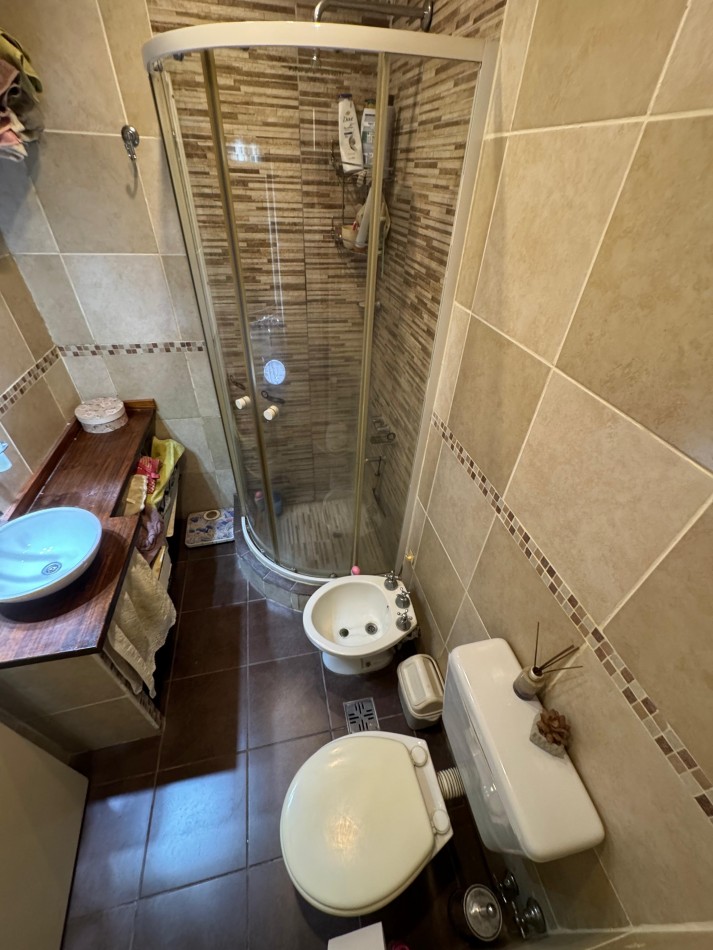 Depto 3 amb con 2 patios