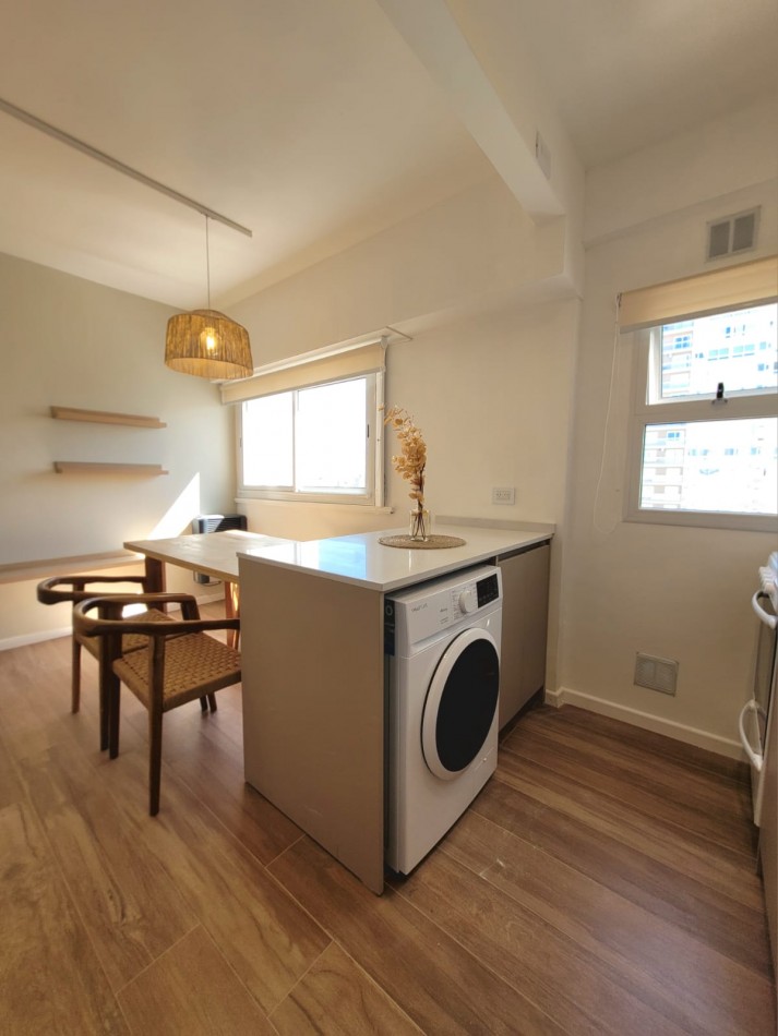 Departamento dos ambientes con espacio de cochera