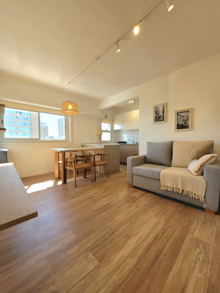 Departamento dos ambientes con espacio de cochera