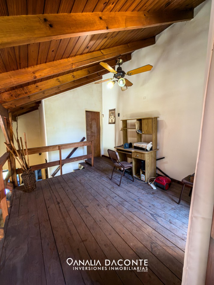 Impecable duplex 4 AMB con garage y parque