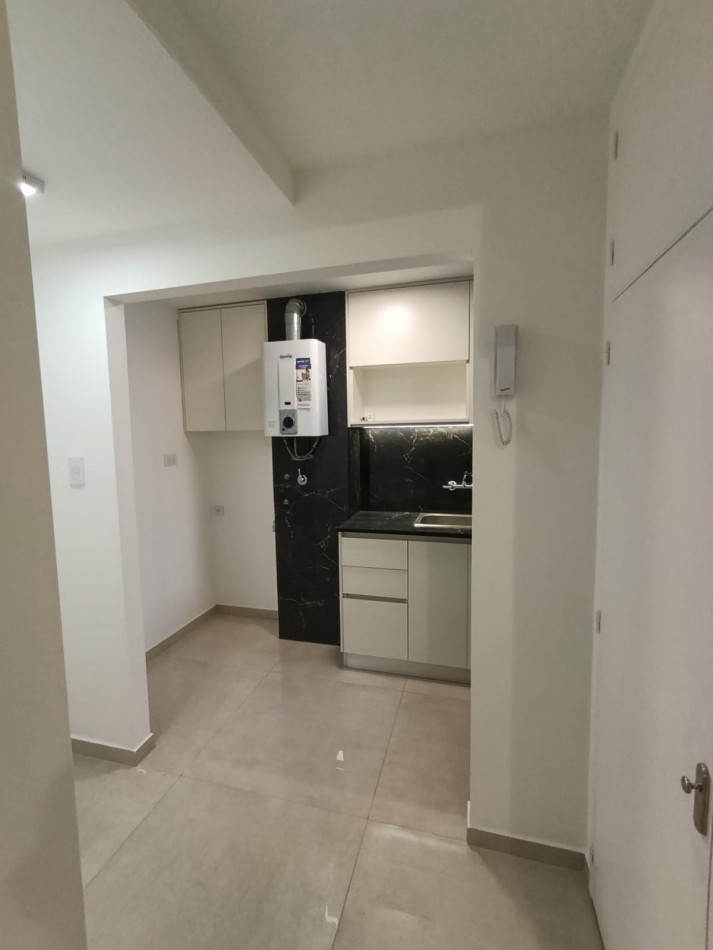 Departamento dos ambientes totalmente reciclado