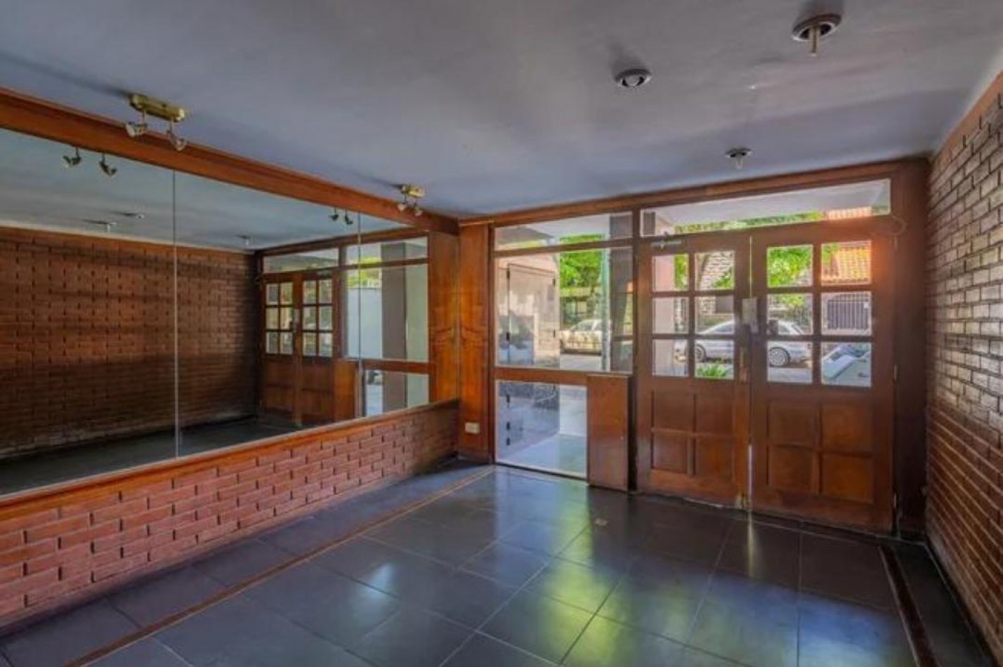 Departamento dos ambientes totalmente reciclado