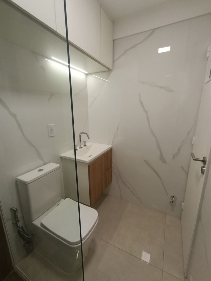 Departamento dos ambientes totalmente reciclado