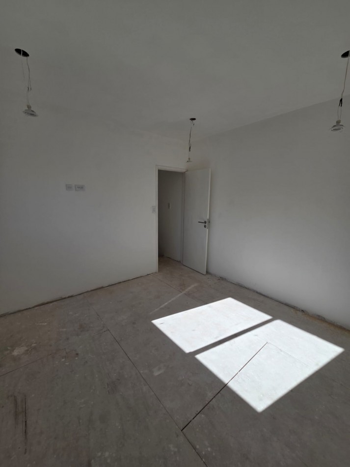 PH 3 amb a estrenar. Castelli y España