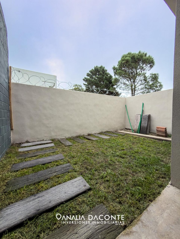 Duplex moderno a estrenar. 3 amb + escritorio  Los Pinares