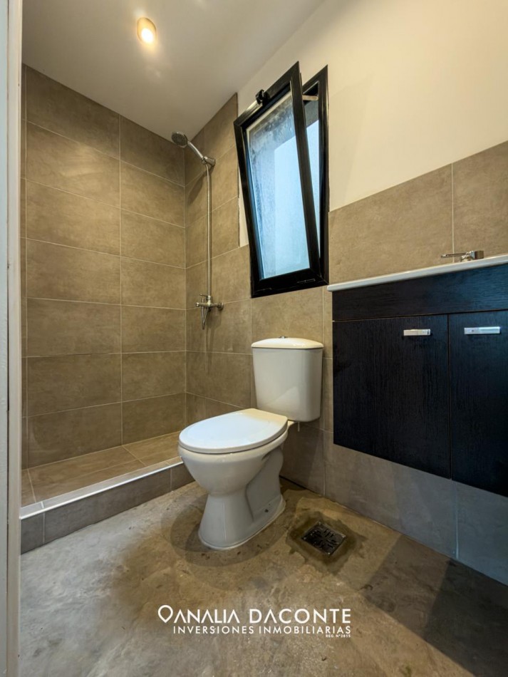 Duplex moderno a estrenar. 3 amb + escritorio  Los Pinares