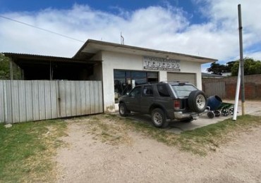 CORRALON DE MATERIALES ZONA NORTE 35 ANOS DE TRAYECTORIA. Fondo de comercio y propiedad.