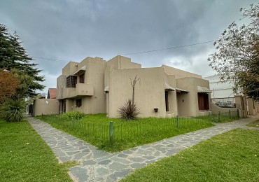 BAJO SU VALOR!! Gran chalet en esquina 4 amb en San Jeronimo