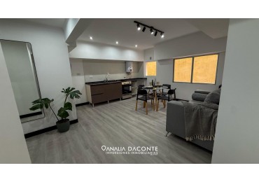 HERMOSO 2 AMB RECICLADO A METROS DEL MAR. EN LA PERLA!