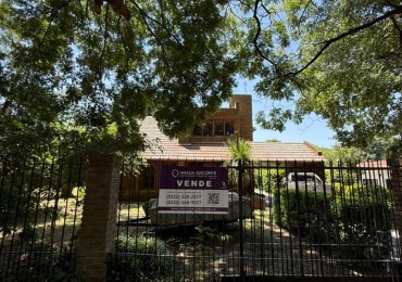 CHALET 4 AMB A RECICLAR CON QUINCHO Y GRAN PARQUE! EL GROSELLAR