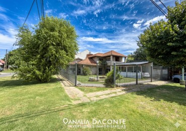 GRAN CHALET 5 AMB + DEPENDENCIA EN BARRIO CONSTITUCION 