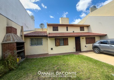 Chalet 4 amb en lo mejor de barrio Constitucion