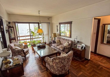 ALQUILADO! 3 amb con balcon y cochera! Independencia y 25 de Mayo