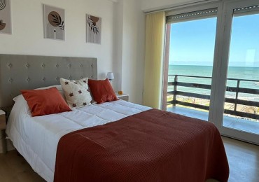 2 amb  vista al mar, con dependencia y cochera fija doble